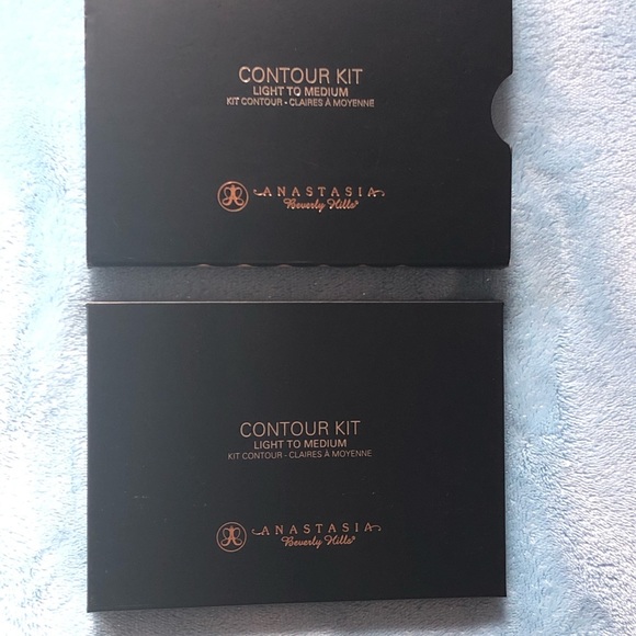 Makeup ANASTASIA CONTOUR KIT - Picture 2 of 4